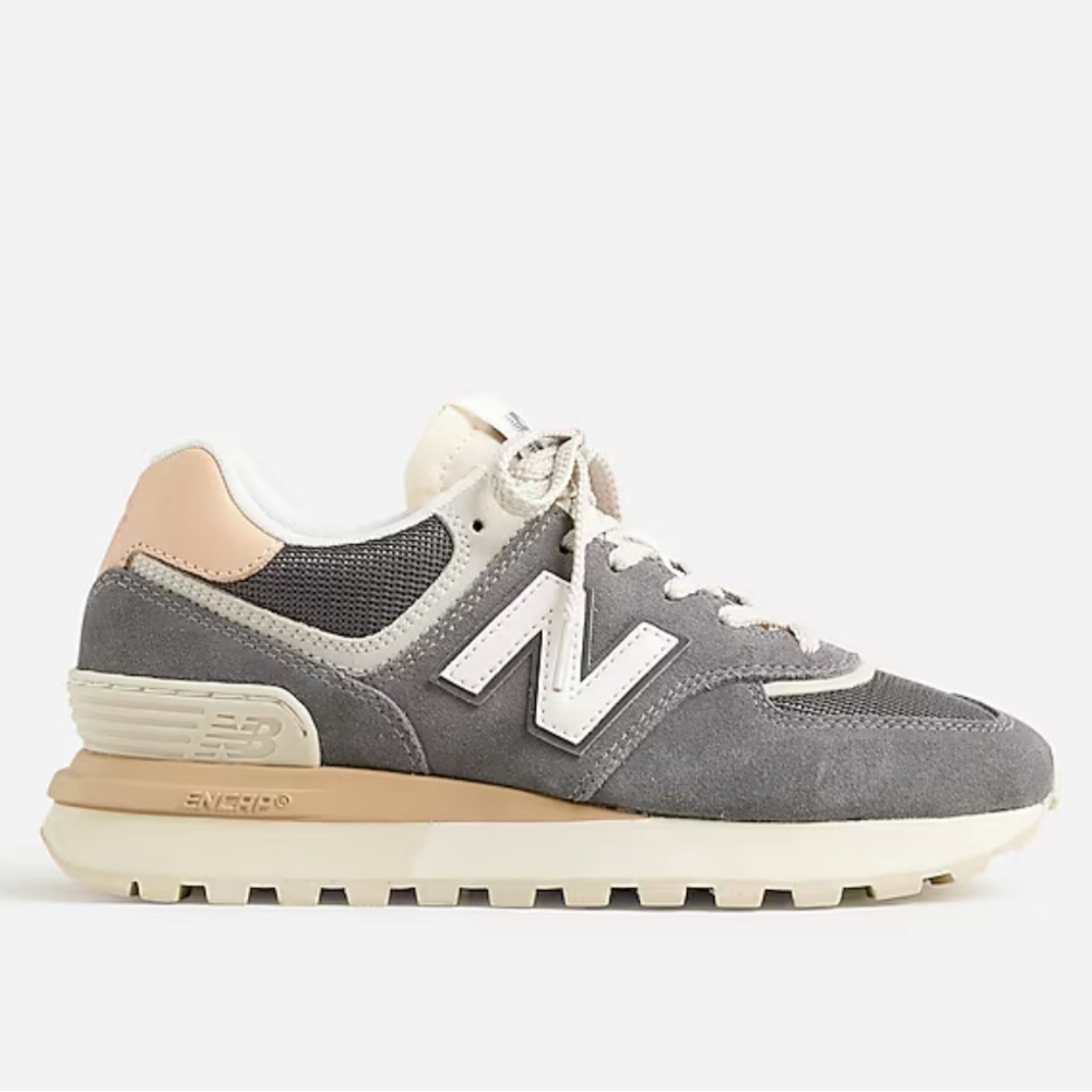 New Balance 574 sneakers women’s size 7 shoes neutral